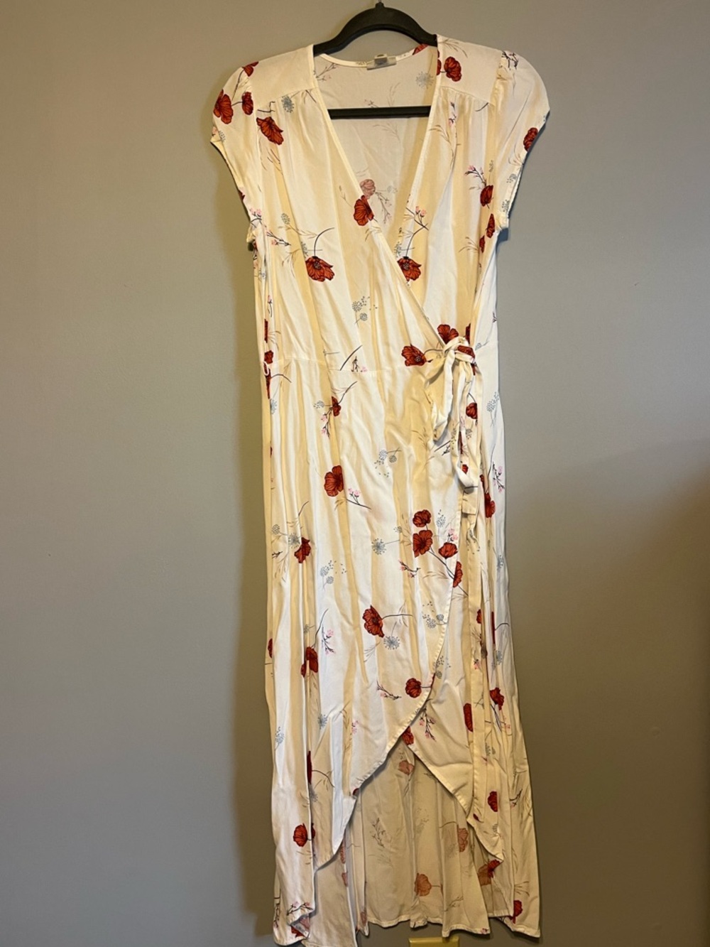 White poppy wrap dress